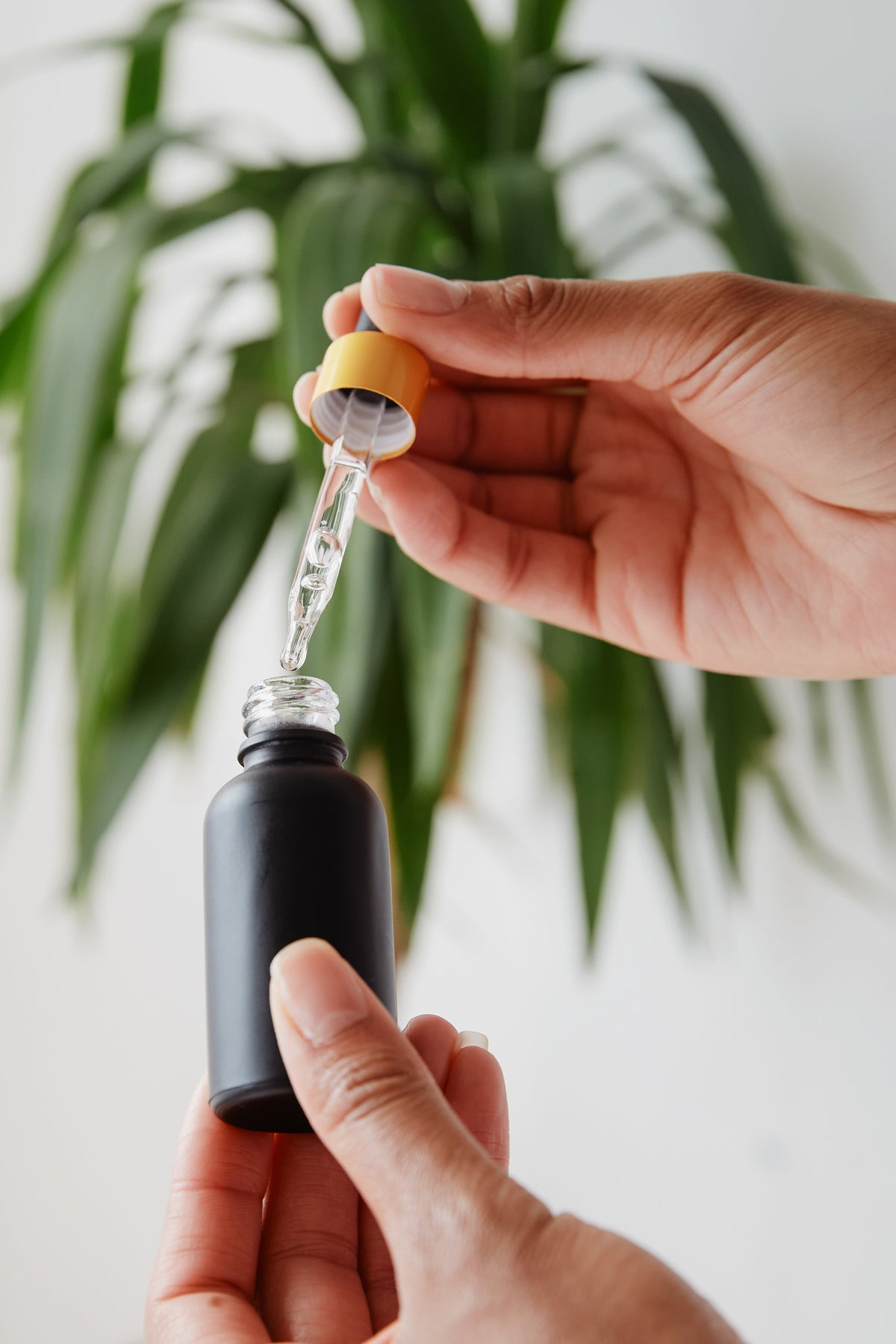 What are the benefits of hyaluronic acid?
