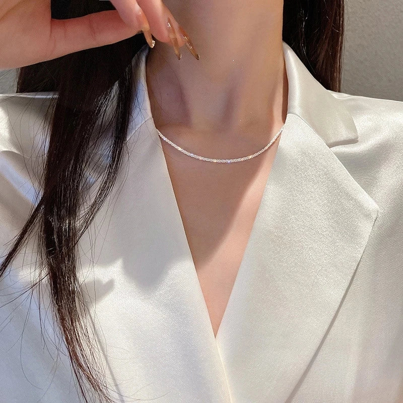 闪亮颈链时尚珠宝