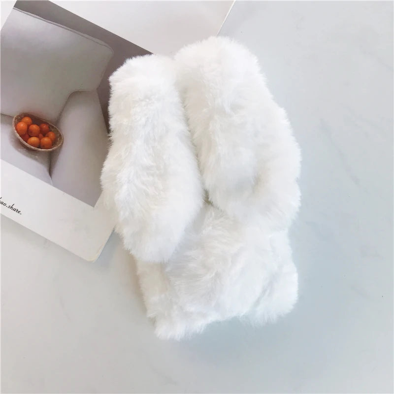 毛茸茸的 iPhone 手机壳
